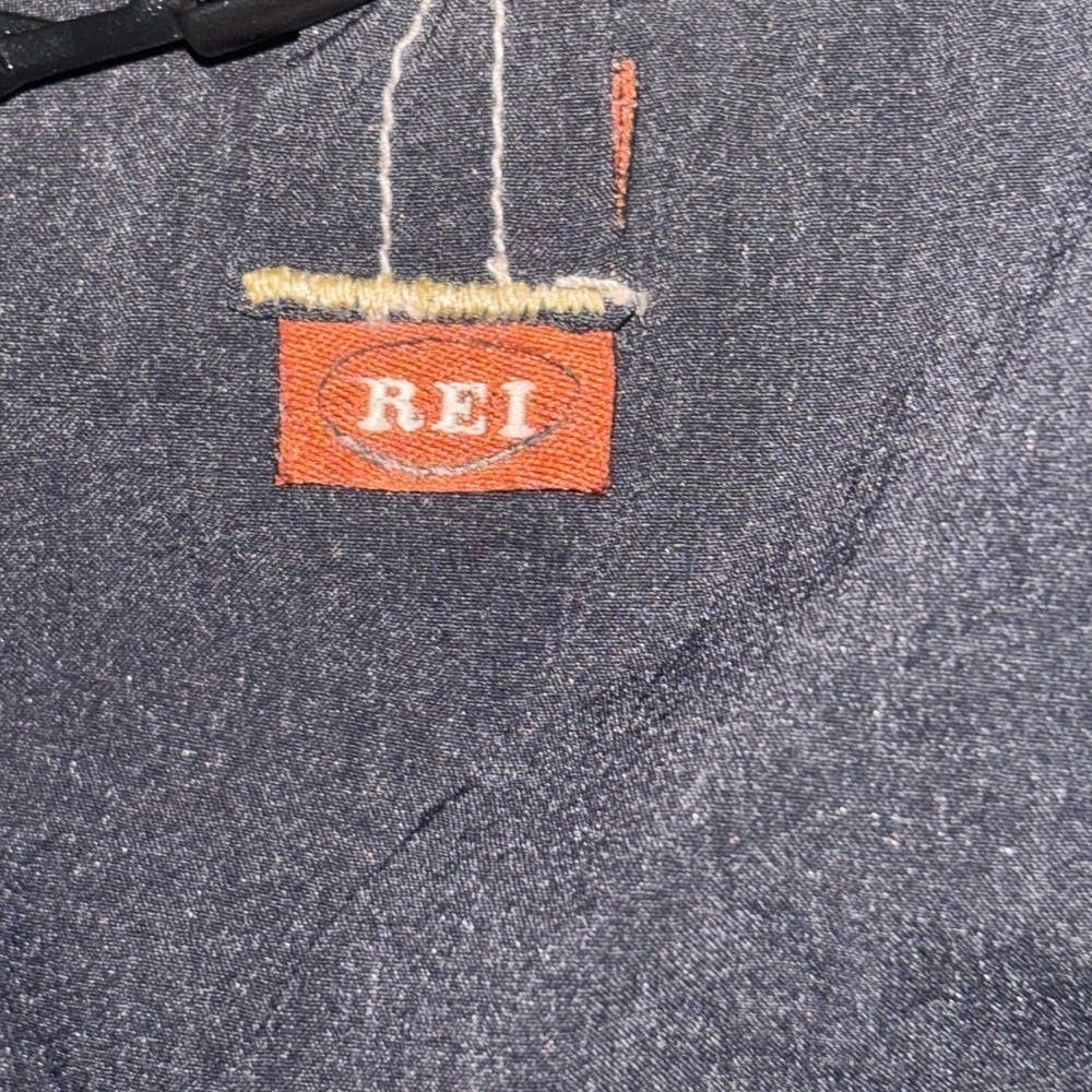 REI Convertible Hiking Pants size 10P - Picture 5 of 10